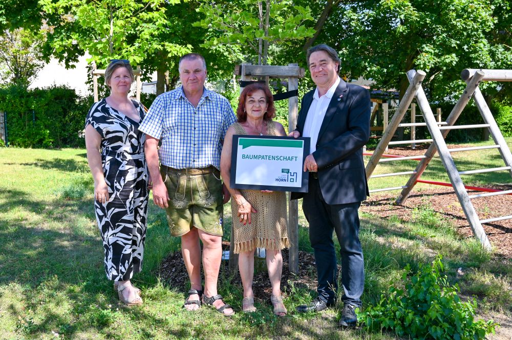  GR Isabel Mang, Andreas und Roswitha Kletzl, StR BR Klemens Kofler